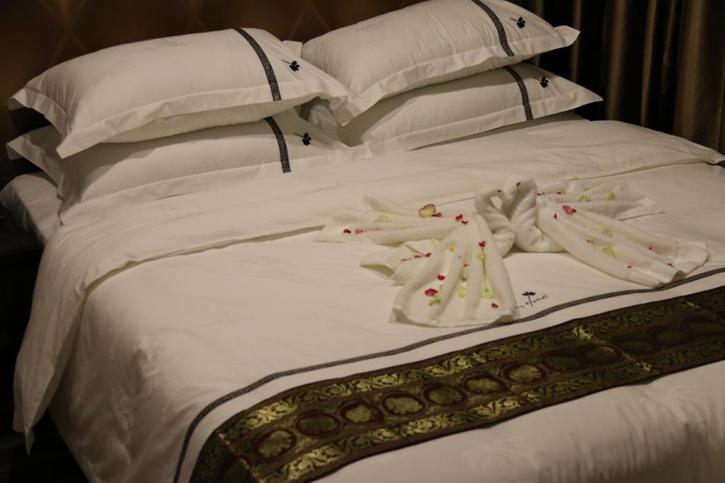 8Day Hotel Rangun Pokój zdjęcie