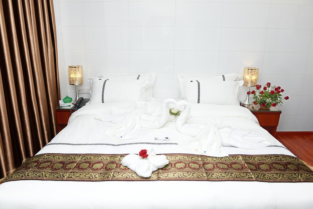 8Day Hotel Rangun Pokój zdjęcie